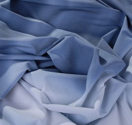 Rifľovina pružná batika svetlo / tmavo modrá