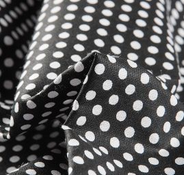 Bavlněná látka puntíky bílá/černá