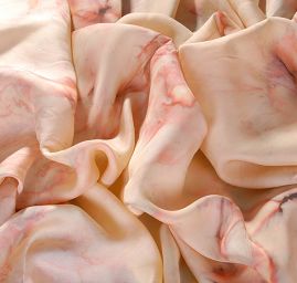 Batika letné viskozvá látka žltohnedá