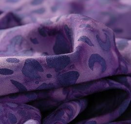 Viskózovej látky batika kvety fialová