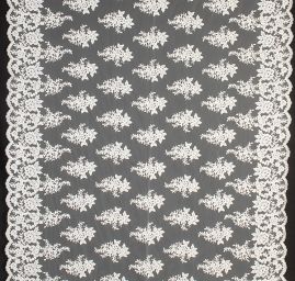 Krajka romantická výšivka na tylu smetanová