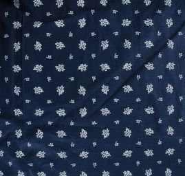 Bavlněná látka modrotisk drobný květinový vzor