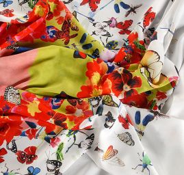 Krepdešín tisk květy/motýlci