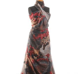 Šifon plise vzor velkých pávů a květů