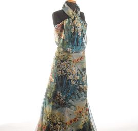 Šifon vzor narcisu/orchideje zelená/modrá