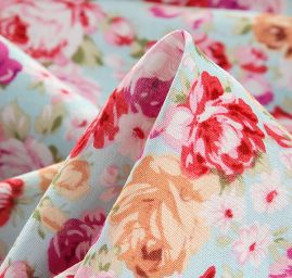 Viskozová letní látka květinový vzor