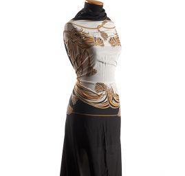 Hedvábný krepdešín kupón motiv koně hnědý