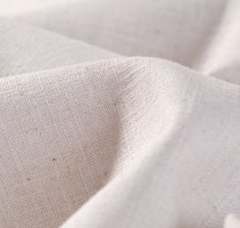 Len střední síly pružný smetanové barvy