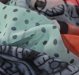 Exkluzivní šála rytířky tyrkys