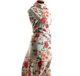 Hrubší bavlněná látka tisk květinový motiv