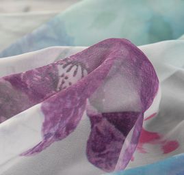 Šifon tisk květinový motiv louka