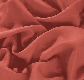 Len střední síly tm. lososové barvy