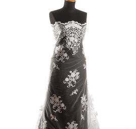 Krajka výšivka na tylu bordura bílá