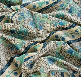 Bavlněný samet květinový motiv modrý