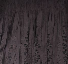 Taft kupón výšivka tvarovaný kraj fialový/černý