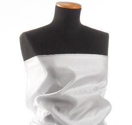 Organza perleťová v barvě bílé