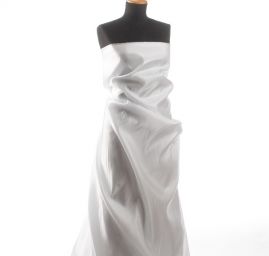 Organza perleťová v barvě bílé