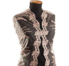 Krajka bordurová výšivka na tylu květy pudrová 