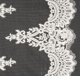 Krajka na tylu výšivka květiny slonová kost