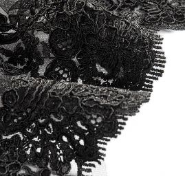 Krajka na tylu černá