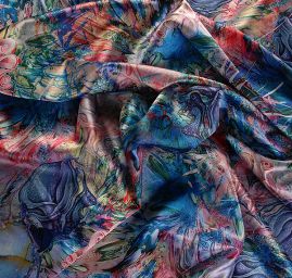 Pružný satén digitální tisk fantize květin modrá