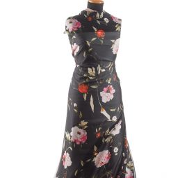 Hedvábný šifon motiv květin černý