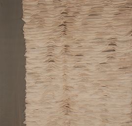 Efektní tyl s voálny béžové barvy