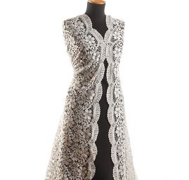 Hrubá krajka velký květ slonová kost