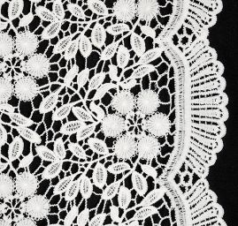 Hrubá krajka velký květ slonová kost