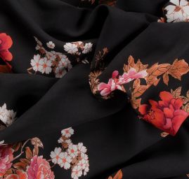 Viskozová šatová látka jemná růžové květy