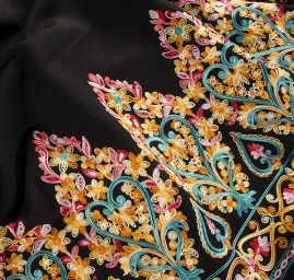 Flauš směs černý s ornamentální výšivkou