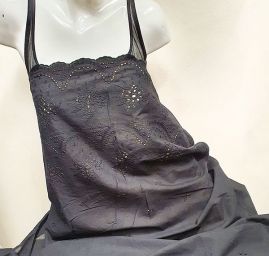 Krajka madeira vzor květy a vlnky černá