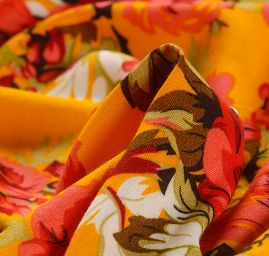 Viskozová šatovka vzor růže oranžová