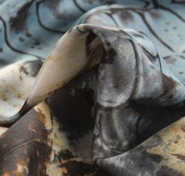 Hedvábný satén abstraktní zvířecí vzor