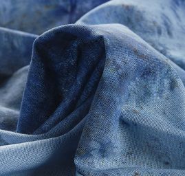 Bavlna batika modrá