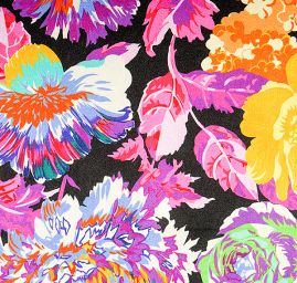 Atlas romatnický vzor květin velký černý