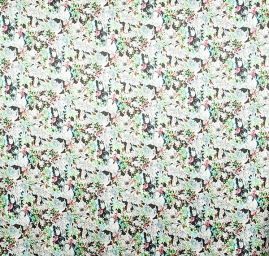 Atlas romantický květinový motiv zelený