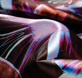 Atlas motiv motýl fialový