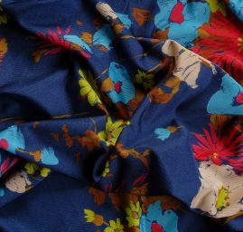 Pletenina květinový vzor modrá