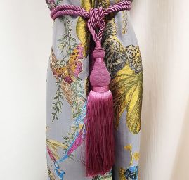 Žakárová látka gepard,opice, papoušek šedá