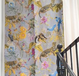 Žakárová látka gepard,opice, papoušek šedá