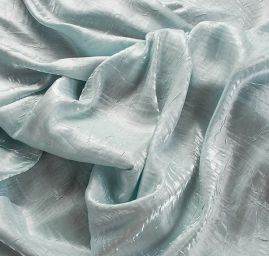 Lamé šatová látka kreš světle modrá
