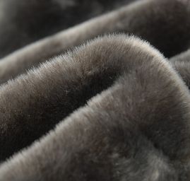 Imitace kožešiny nízký vlas tmavě šedý