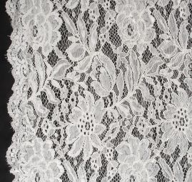 Krajka tylová jemná romantický vzor ecru