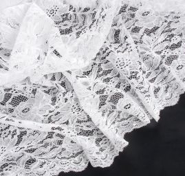 Krajka tylová jemná romantický vzor bílá
