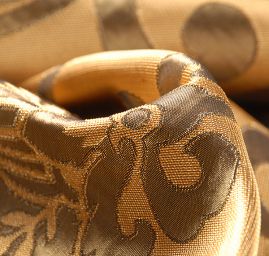 Brokát květinový motiv zlatočerná