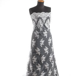 Krajka tylová lomená bílá květinový vzor