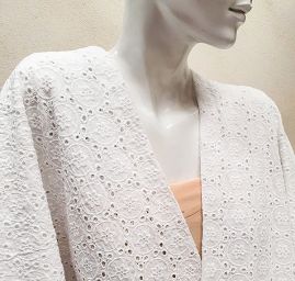 Krajka madeira květinový vzor bílá