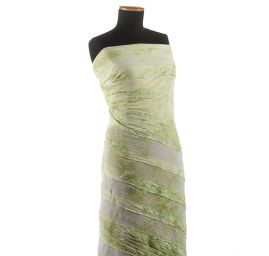 Šifon plise krajková aplikace s batikou pastel zelený