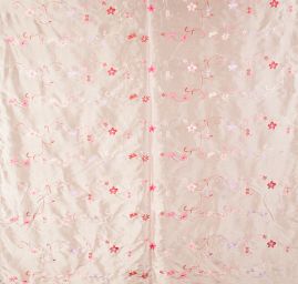 Vyšívaný taft s pruhy z květů pastel růžový